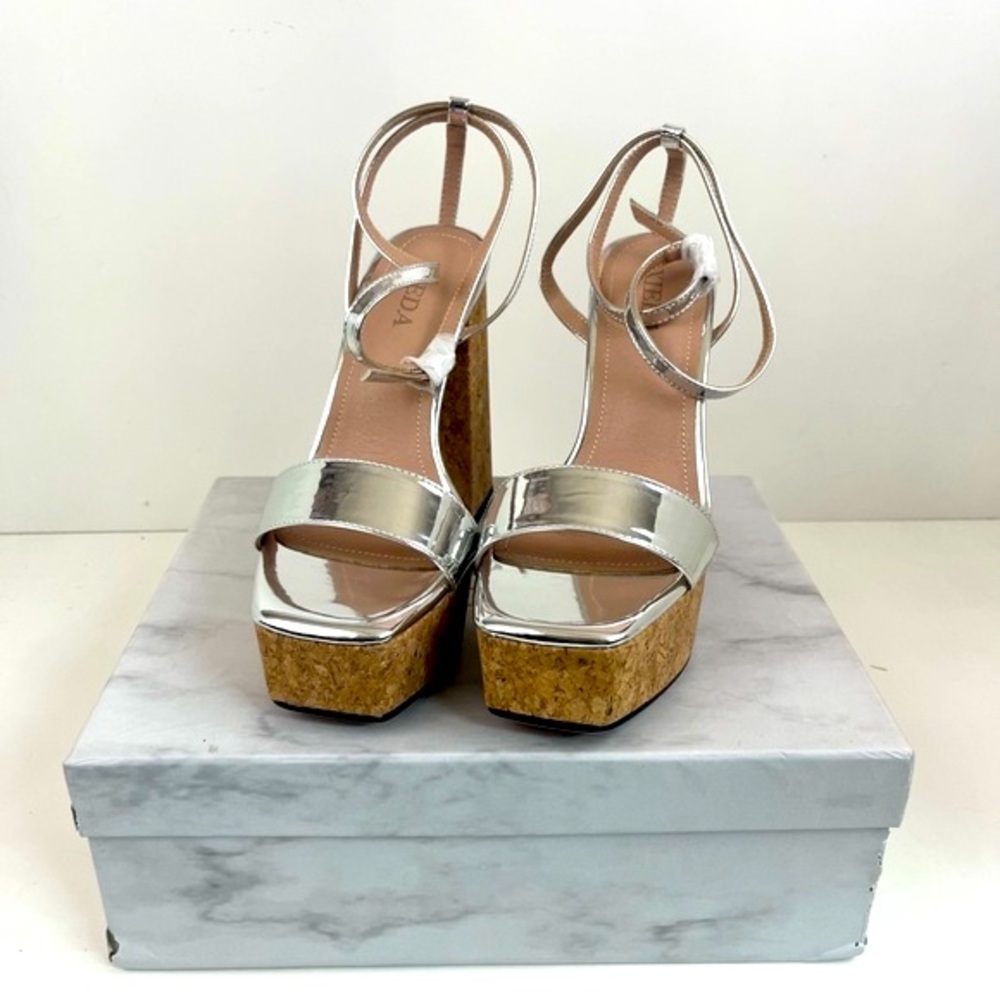 Xieda Silver Strap Open Toe Chunky Platform Heels US Size 7 / EU 37